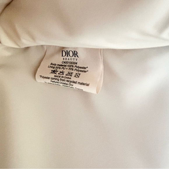 DIOR Beige Cosmetic Pouch Clutch Makeup Bag Case Embossed Logo New - Picture 16 of 17